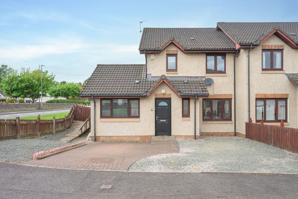 Property photo 1 of 27