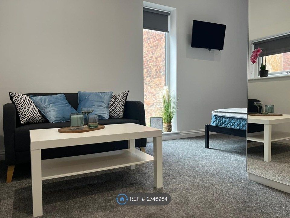 Property photo 3 of 19