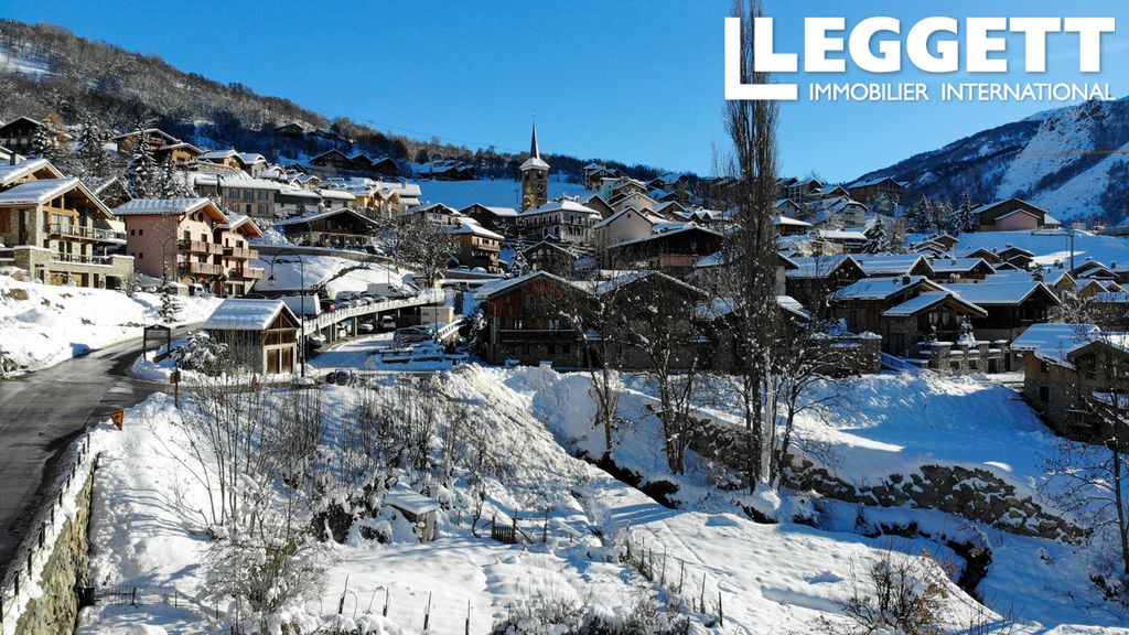 Property photo 2 of 10