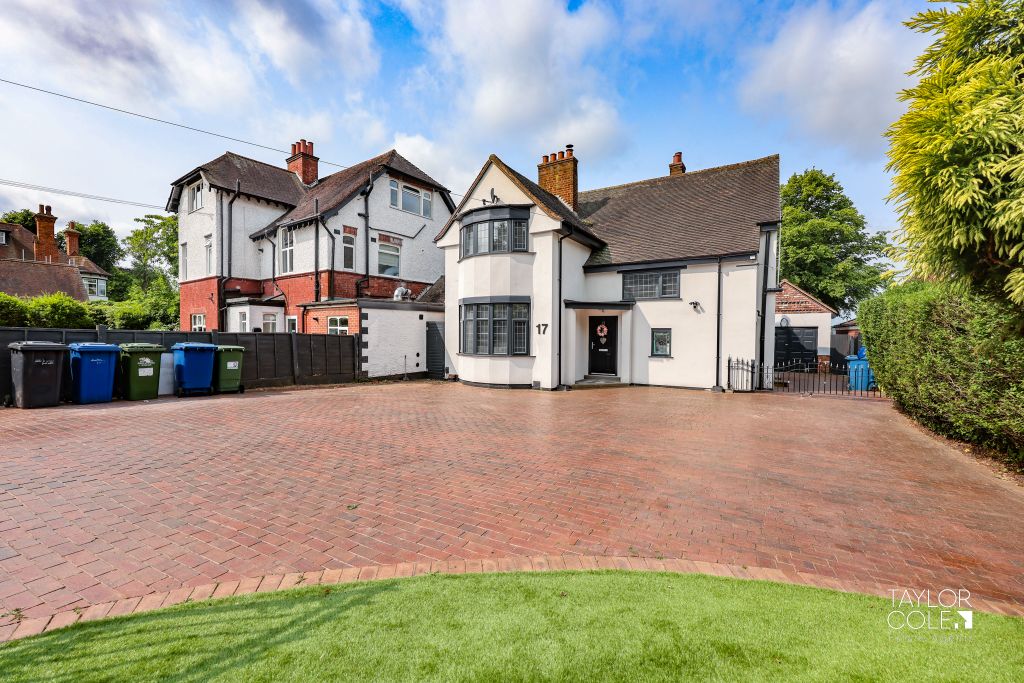 Property photo 2 of 40 2
