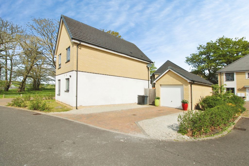 Property photo 2 of 22 Photo #2