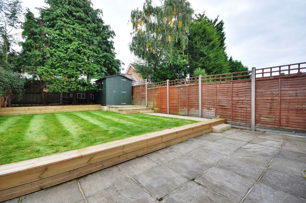 Property photo 3 of 7 Garden