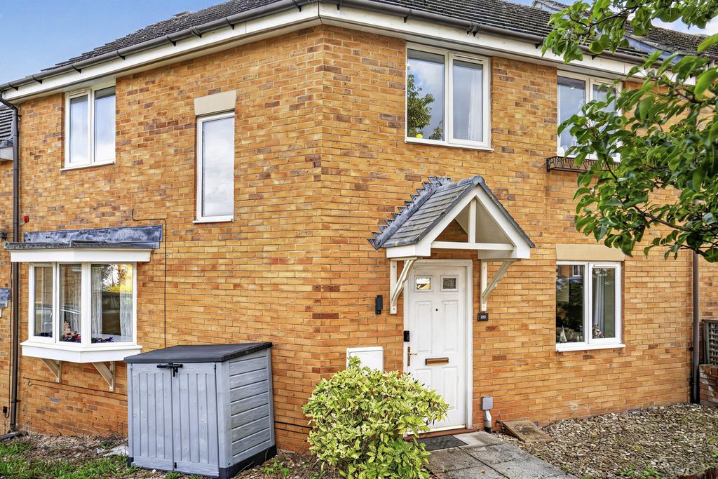 Property photo 2 of 22
