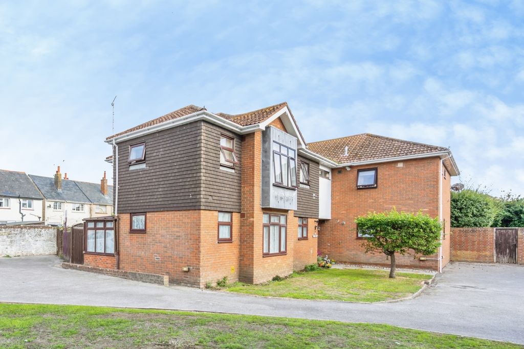 Property photo 1 of 9 Pbox-Img.Jpg