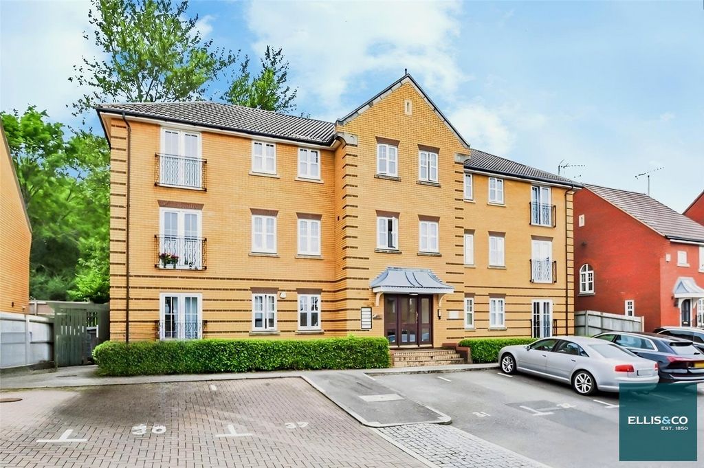 Property photo 3 of 8 Picture No. 03