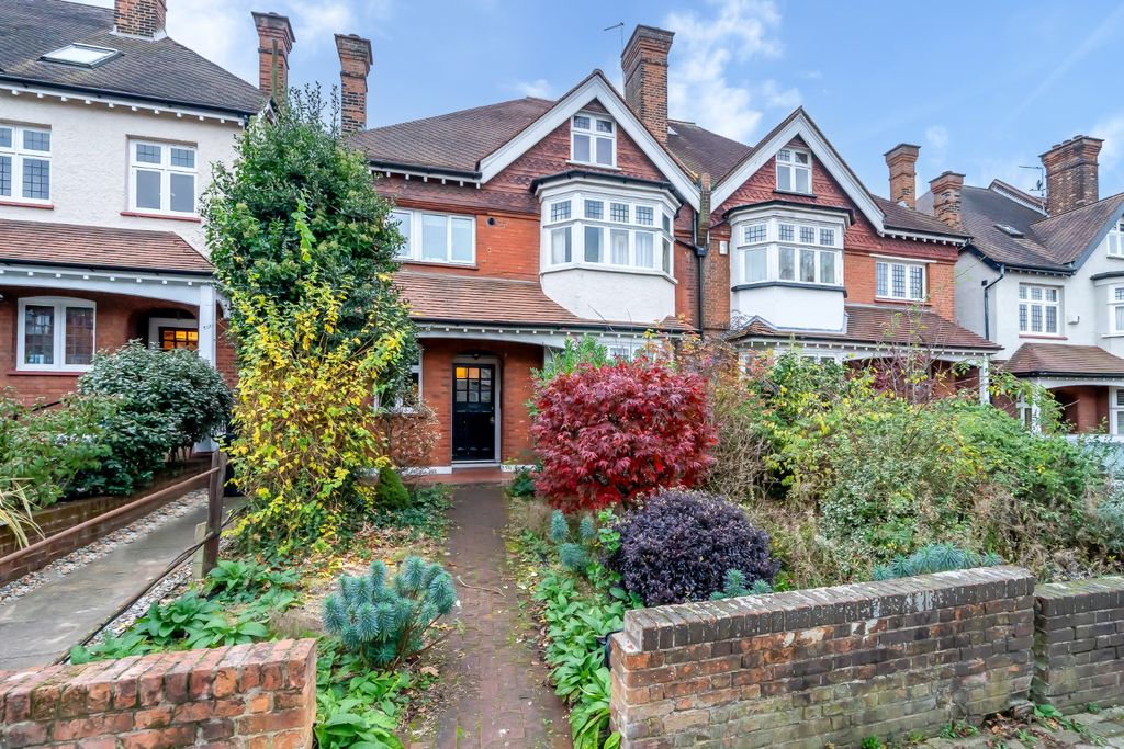 Property photo 1 of 18 3768443