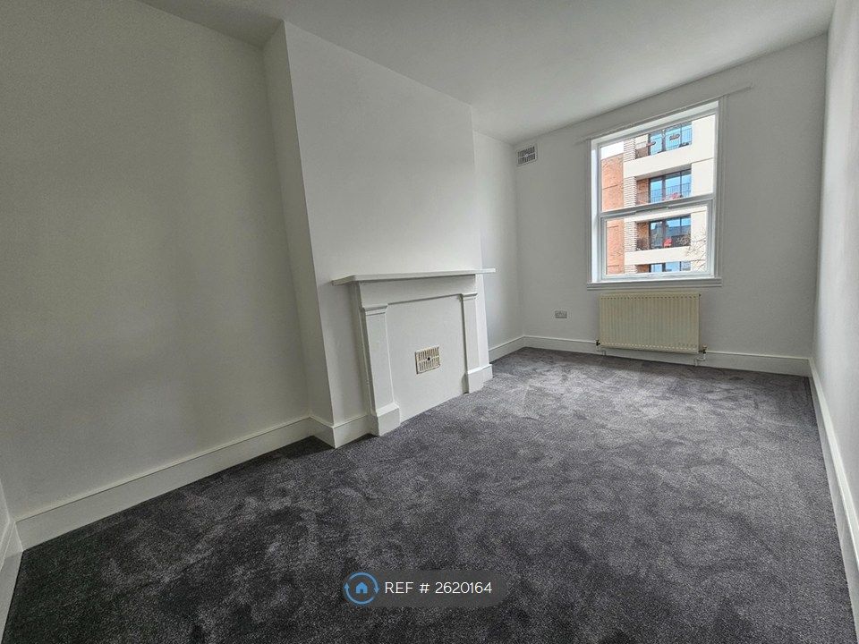 Property photo 3 of 5