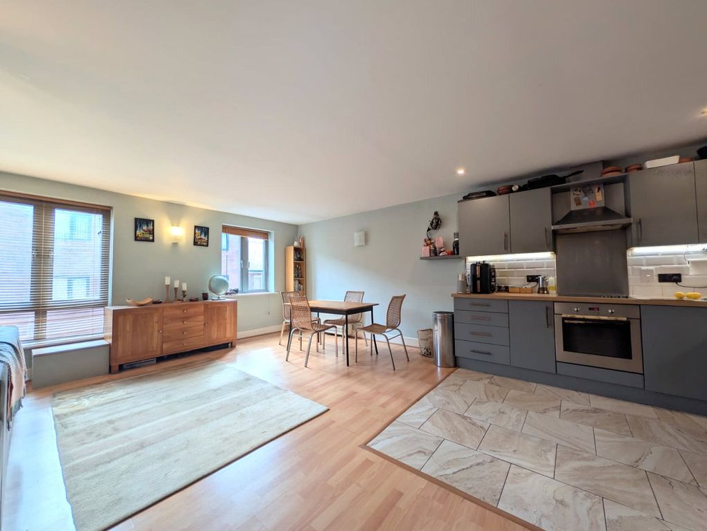 Property photo 3 of 10 Picture No. 04