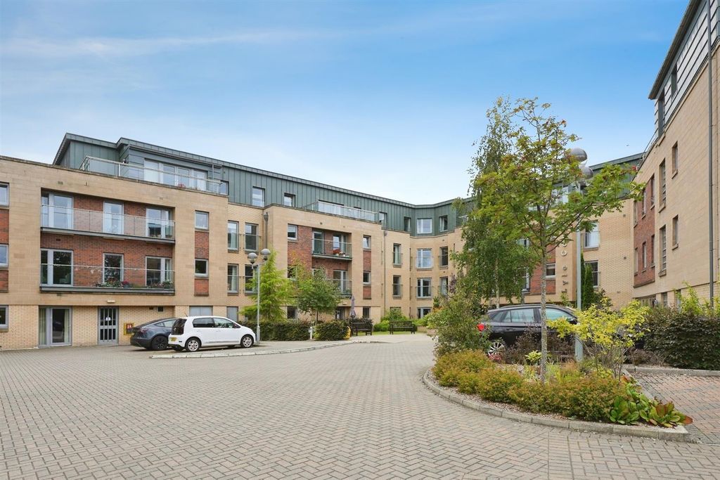 Property photo 1 of 19 Lylecourt2Lc.Jpg