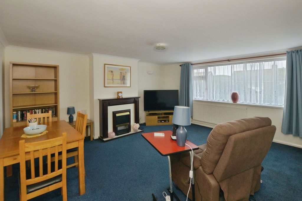 Property photo 2 of 14 Pbox-Img.Jpg