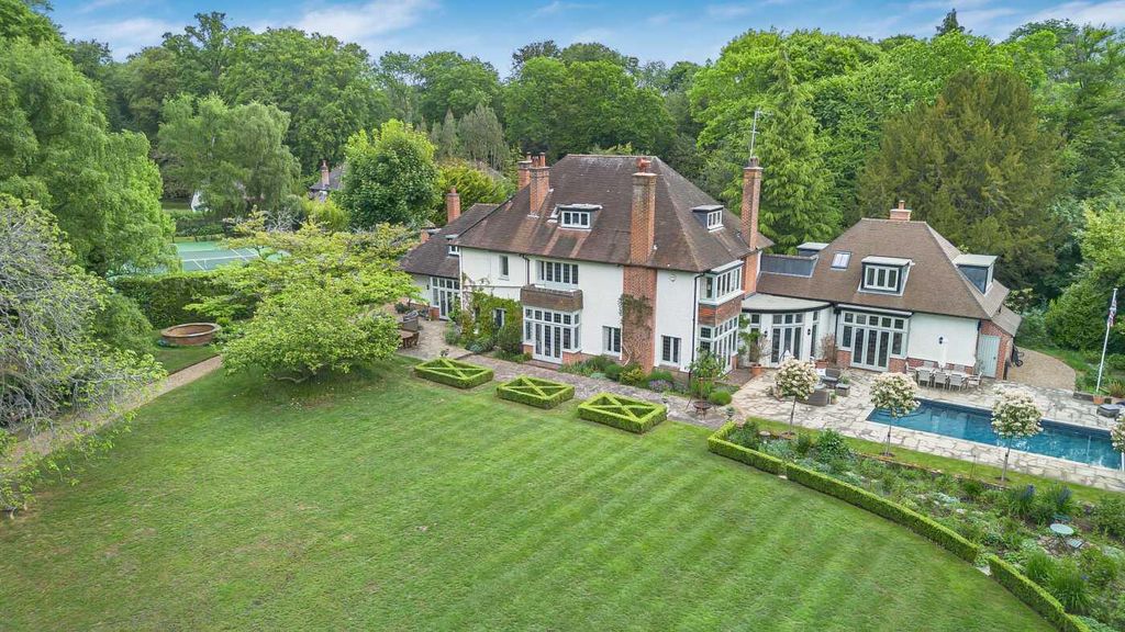 Additional image 31 of 7 bed detached house for saleHarpsden Woods, Harpsden, Henley-On-Thames, Oxfordshire RG9