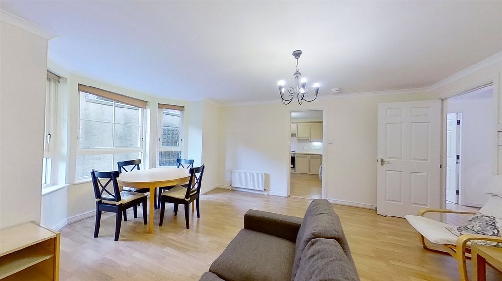 Property photo 2 of 9 Photo 2