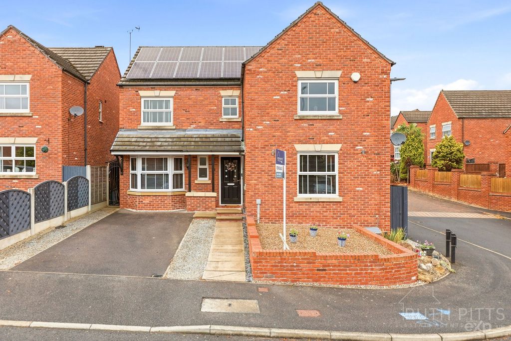 Property photo 1 of 38
