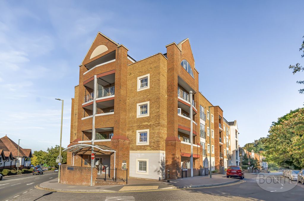 Property photo 1 of 21 F93Ad3d9-Bfb0-43A...