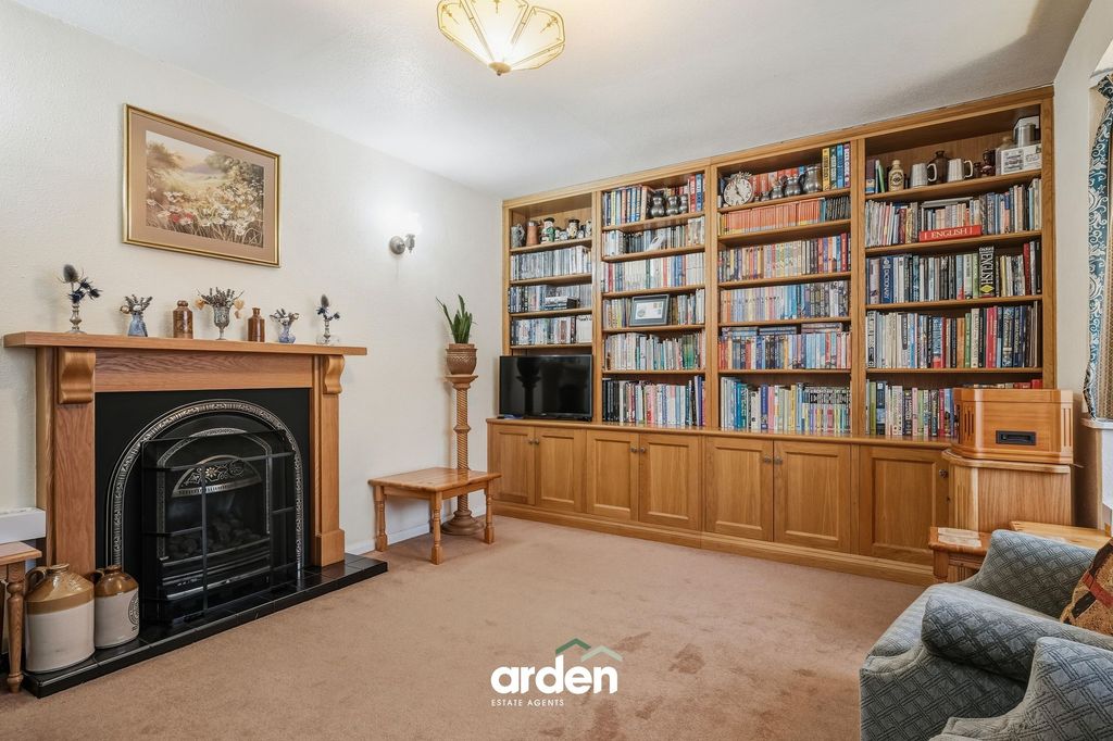 Property photo 2 of 14