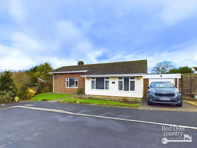 Property photo 1 of 18 Front