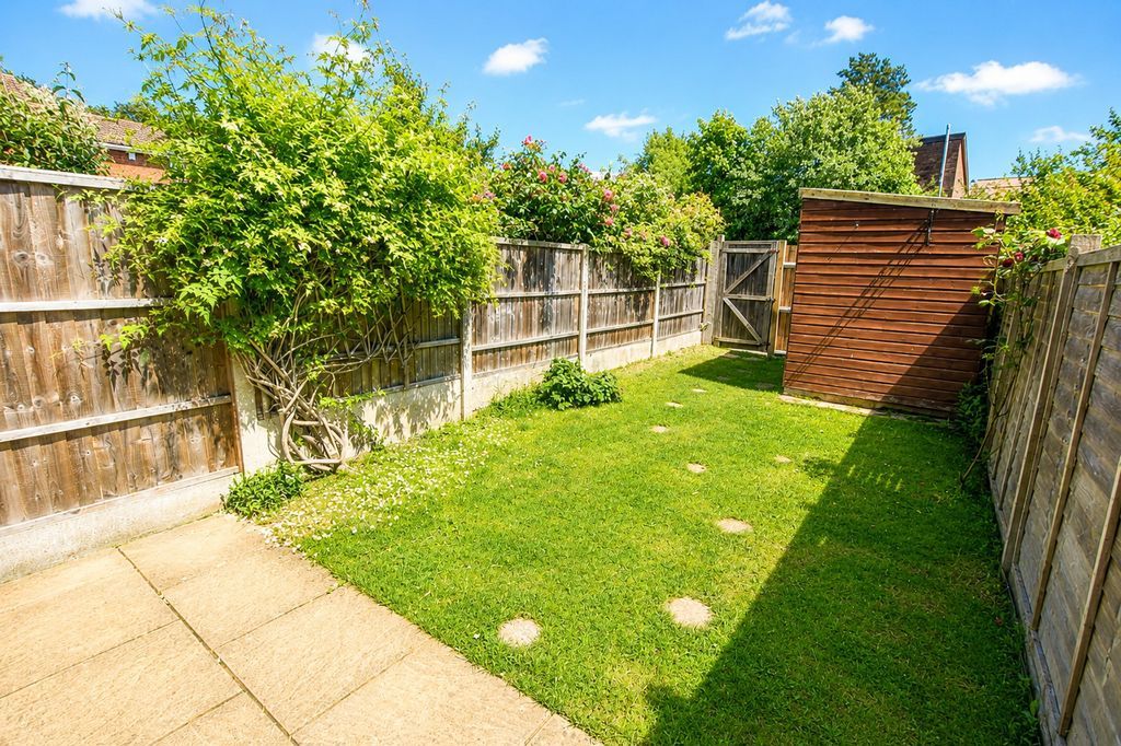 Property photo 2 of 14 Photo 16