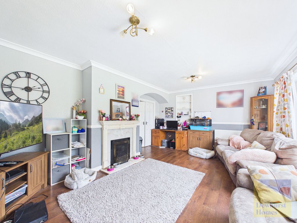 Property photo 2 of 30