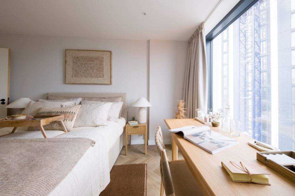 Property photo 3 of 16 Oneeastside_Anast...