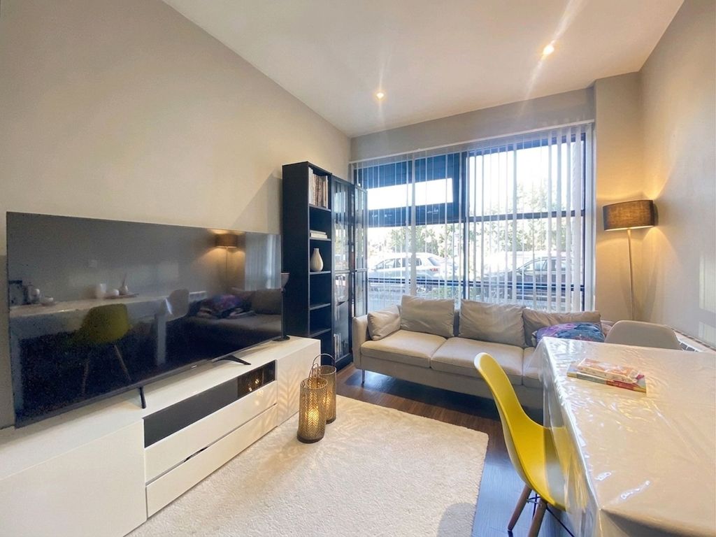 Property photo 1 of 5