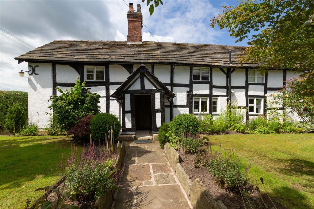 Property photo 1 of 37 009-K33A5158.Jpg