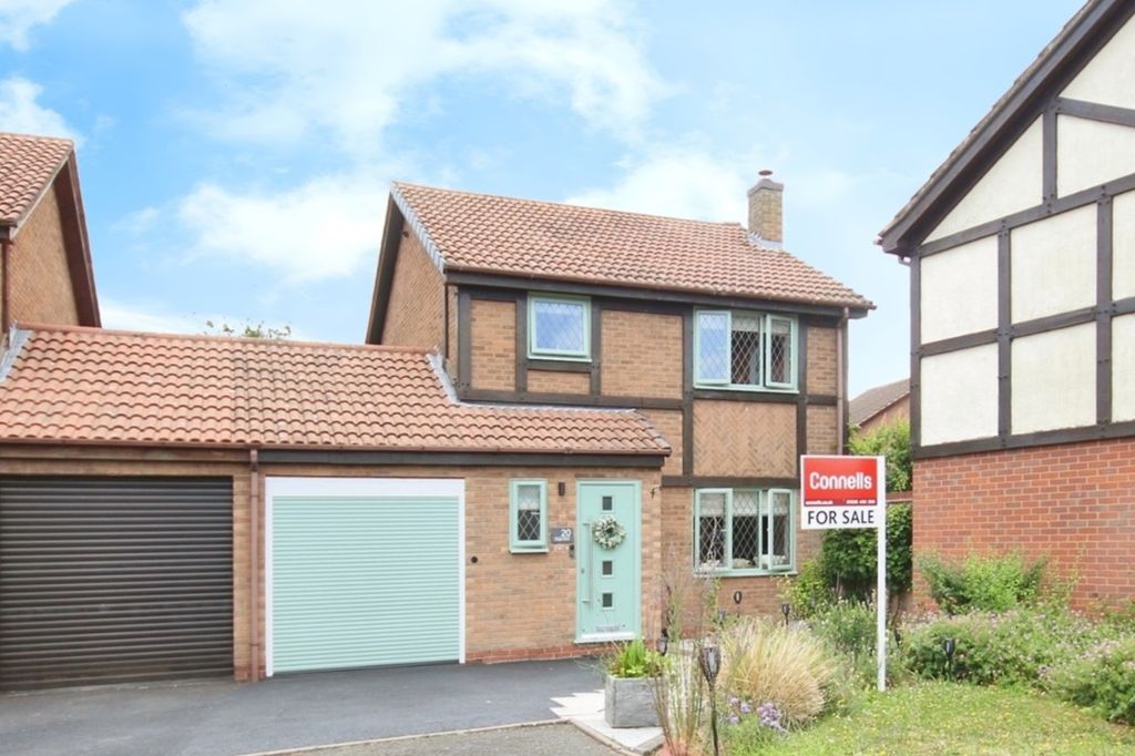 Property photo 1 of 17