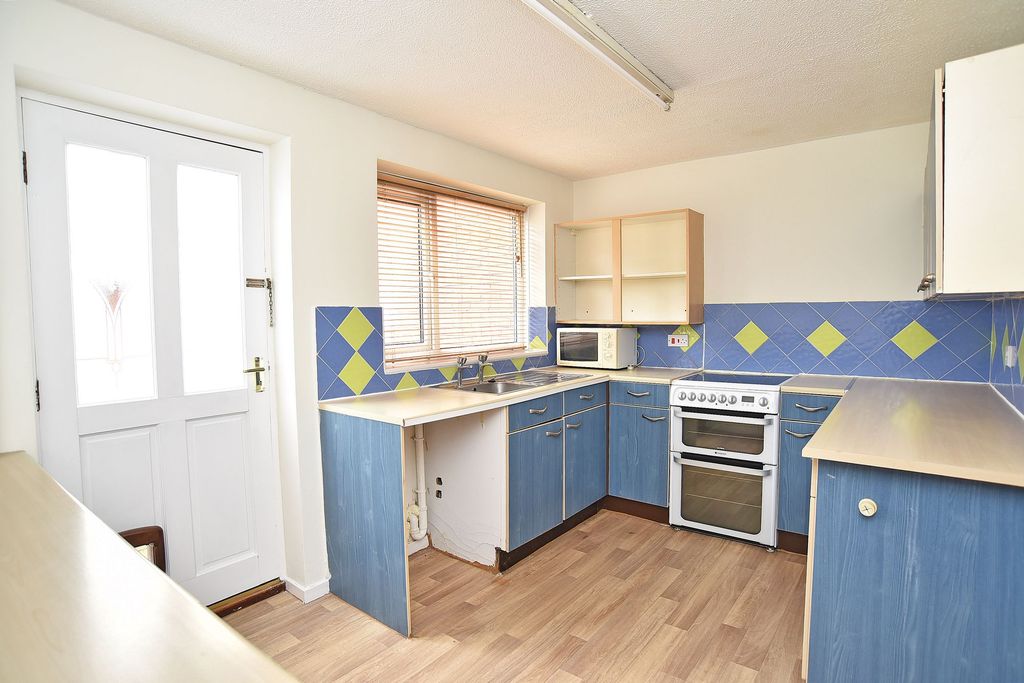 Property photo 3 of 8