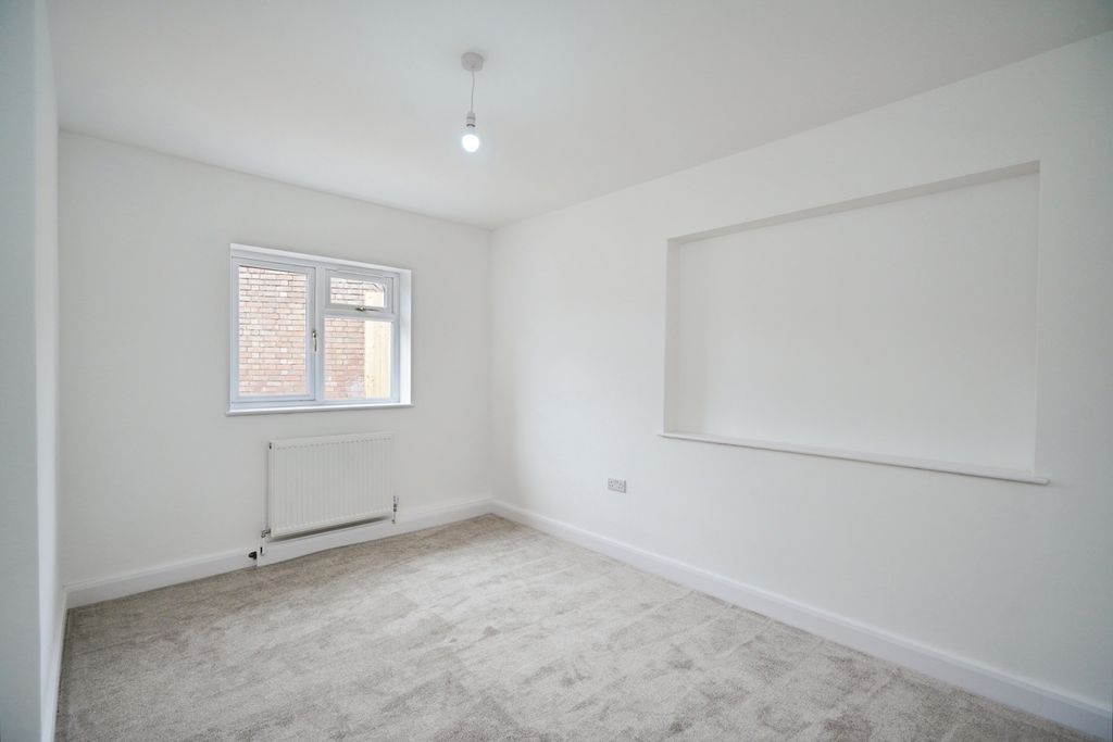 Additional image 18 of 3 bed bungalow for saleWest Walk, Ibstock, Leicestershire LE67