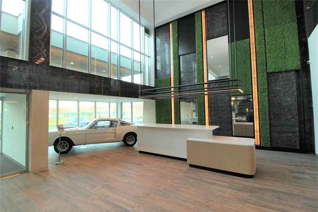 Property photo 2 of 11 Communal Lobby Area
