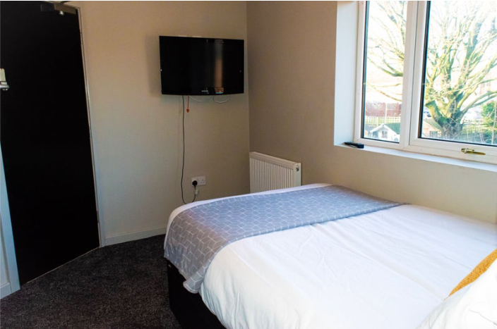 Property photo 3 of 9