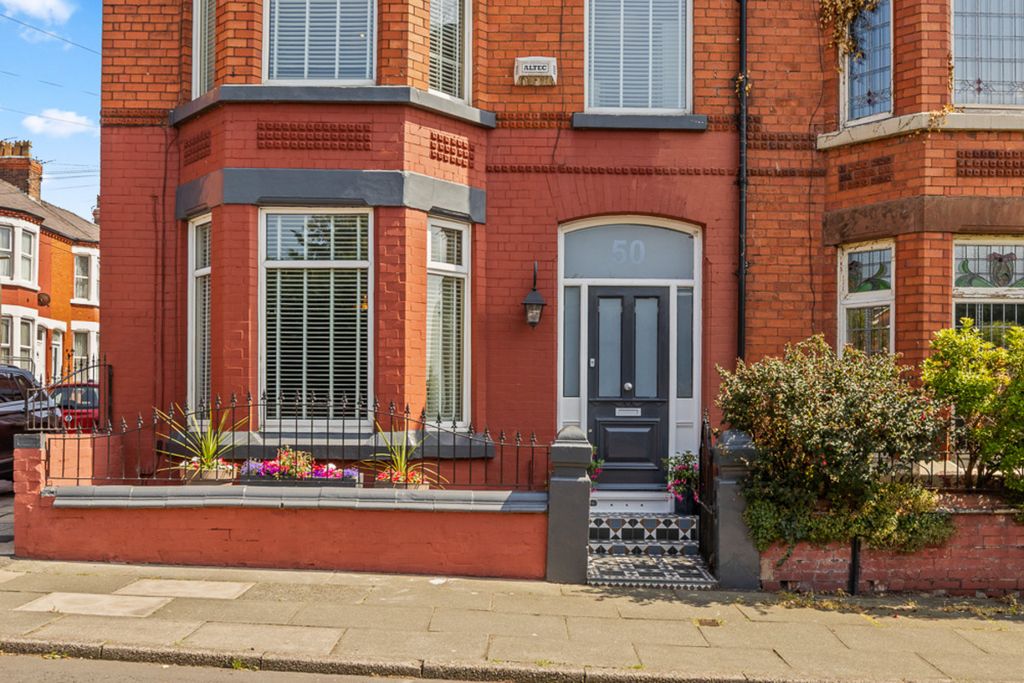 Property photo 3 of 38