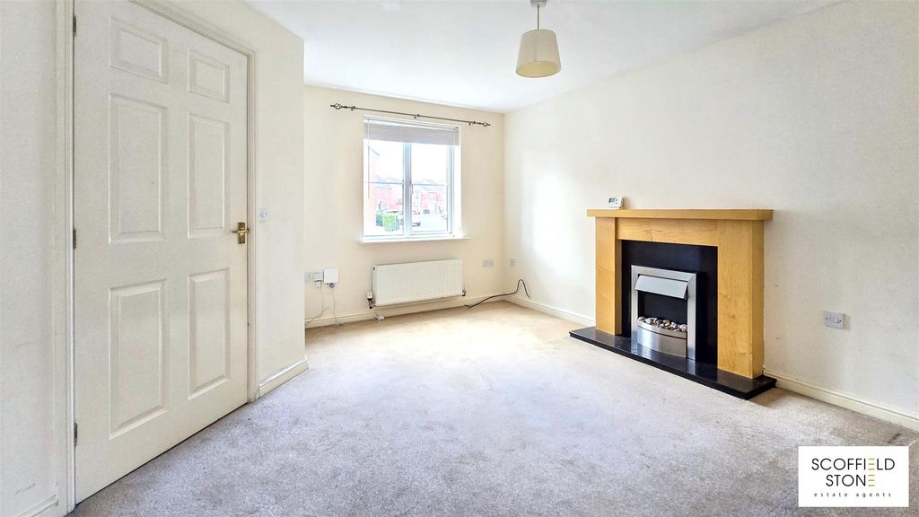 Property photo 2 of 14 20250925_144912.Jpg