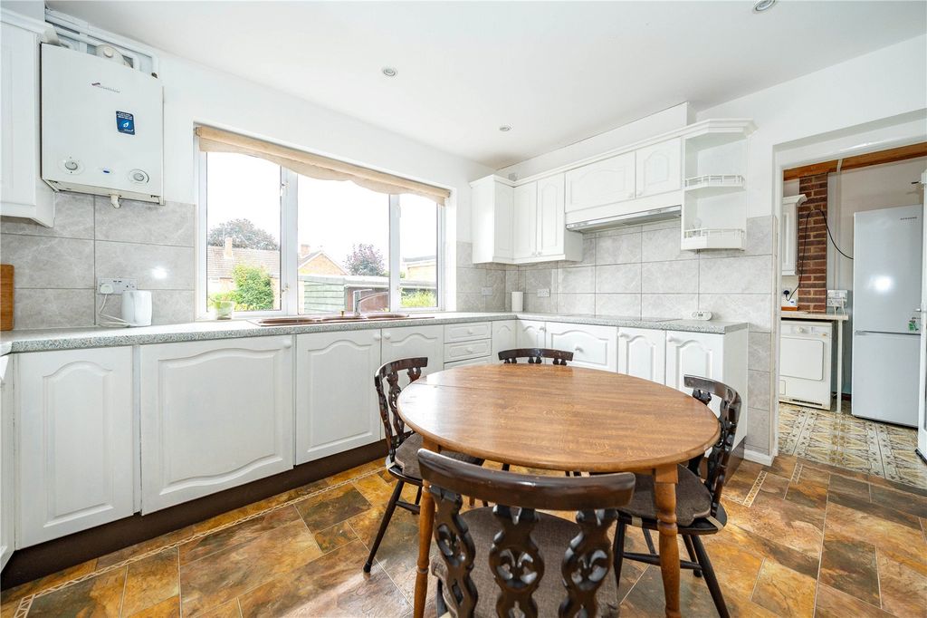 Property photo 3 of 21 Picture No. 22