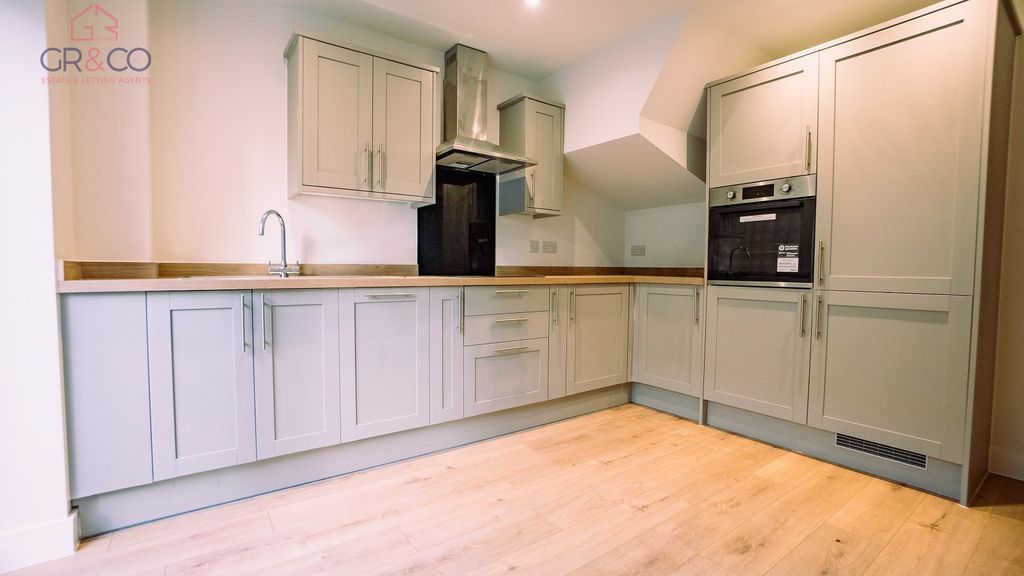 Property photo 3 of 16 Not Specified