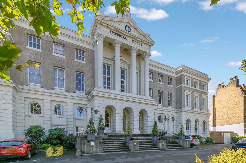 Property photo 1 of 23