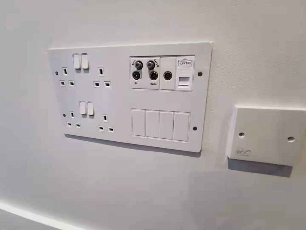 Property photo 2 of 14