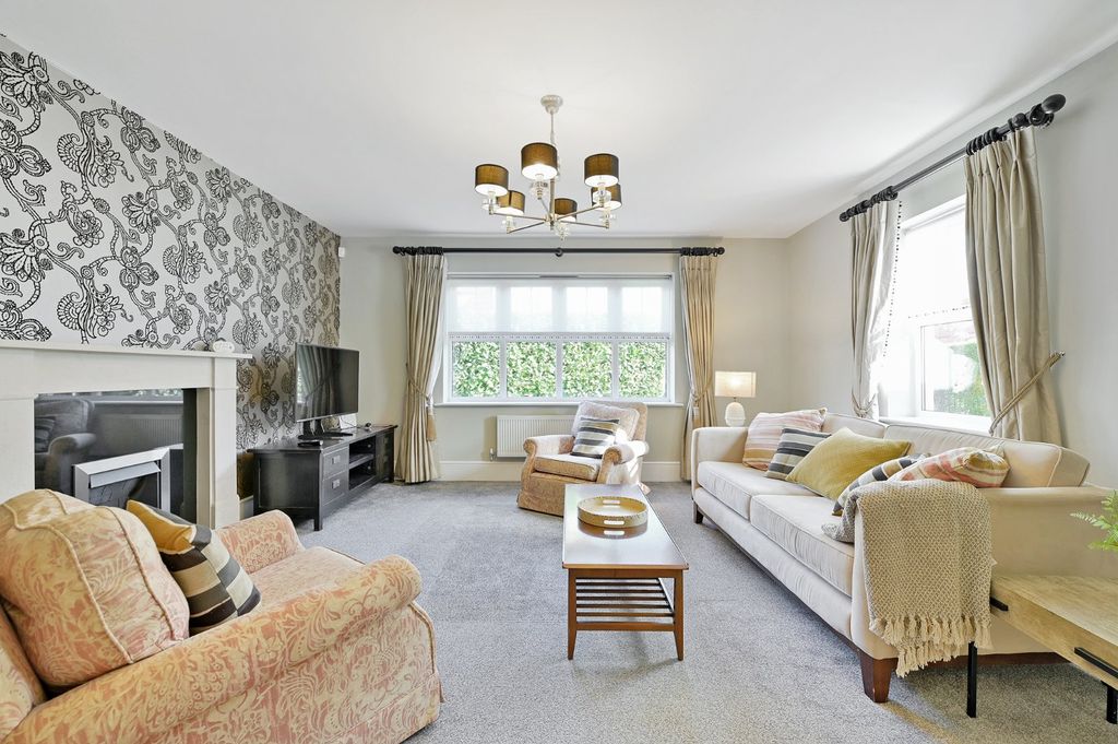 Property photo 2 of 16 Picture No. 68