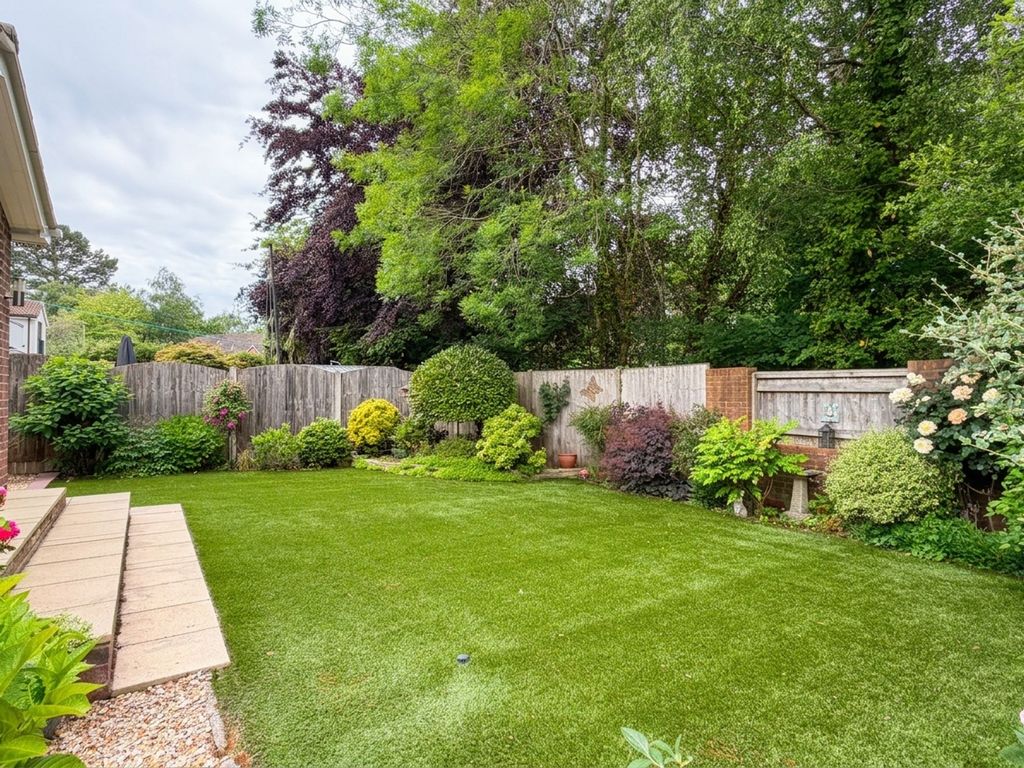 Property photo 3 of 24