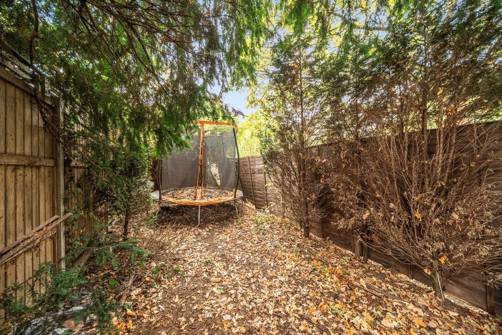 Property photo 3 of 9 Picture No. 19