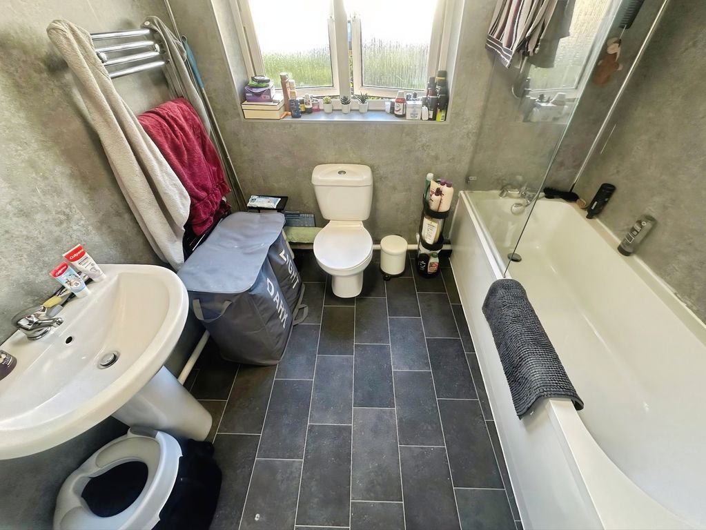 Additional image 5 of 1 bed flat for saleDyson Road, Swindon SN25