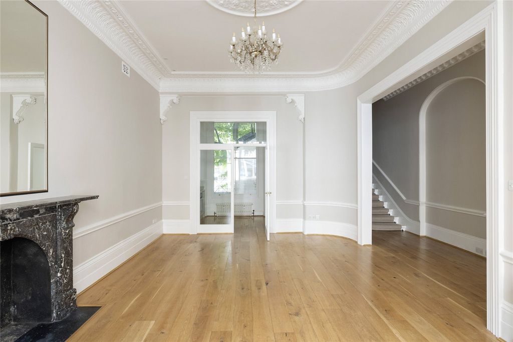 Property photo 3 of 12 Picture No. 05