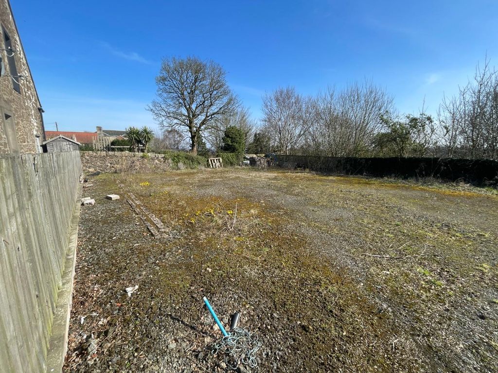 Property photo 3 of 4 Img_2557.Jpg