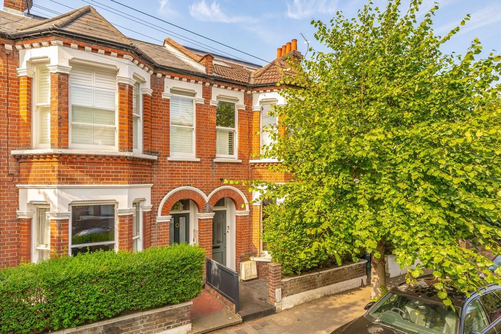 Property photo 1 of 10