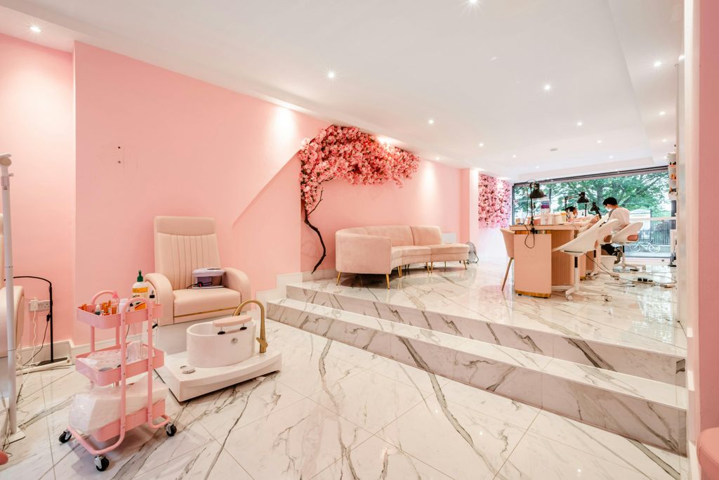 Property photo 1 of 10 Kingsland Rd 134E New Low Res 7.Jpg