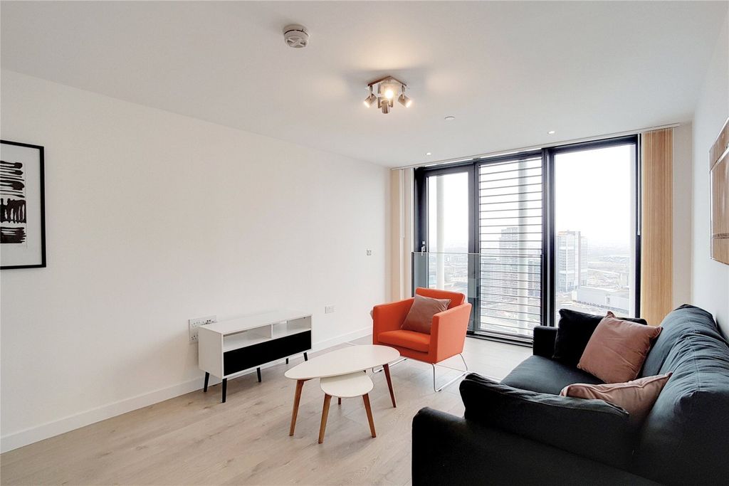 Property photo 1 of 17 Picture No. 06