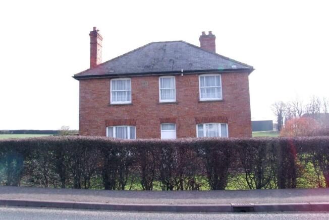 Property photo 1 of 2 Front