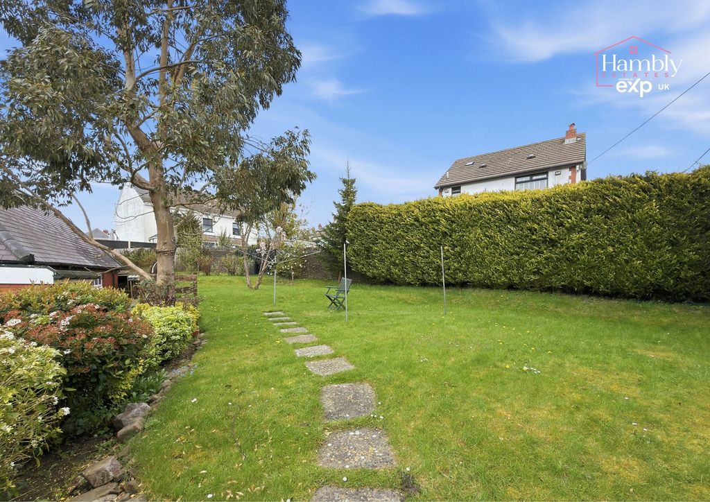 Additional image 28 of 6 bed semi-detached house for salePenrhiw Avenue, Oakdale, Blackwood NP12