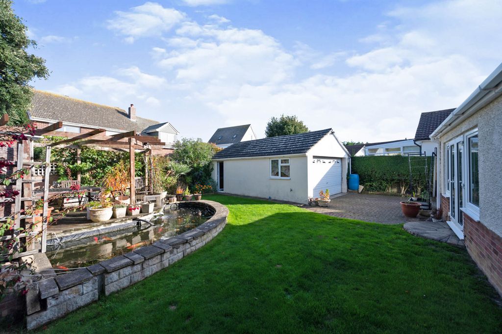 Property photo 3 of 15 Photography