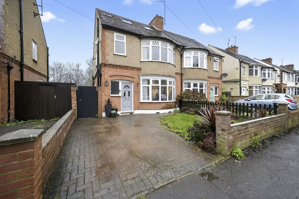 Property photo 2 of 15 Front View