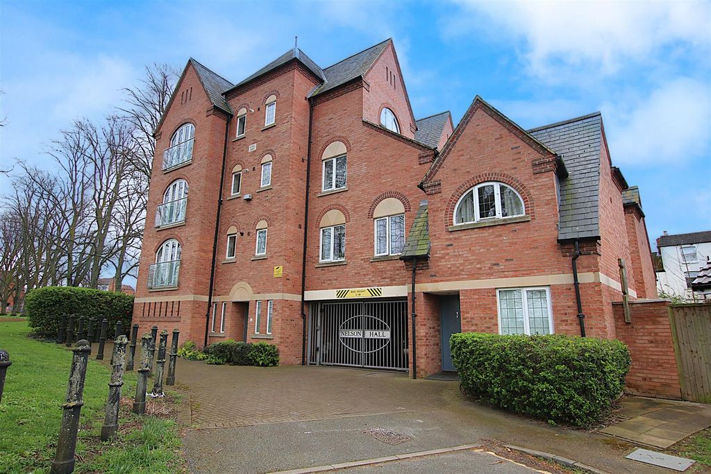 Property photo 1 of 11 Img_9640_(2).Jpg